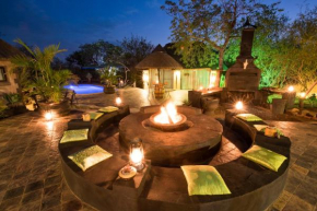 Отель African Rock Lodge  Hoedspruit